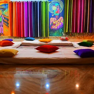 Gypsy Diaries Hostal